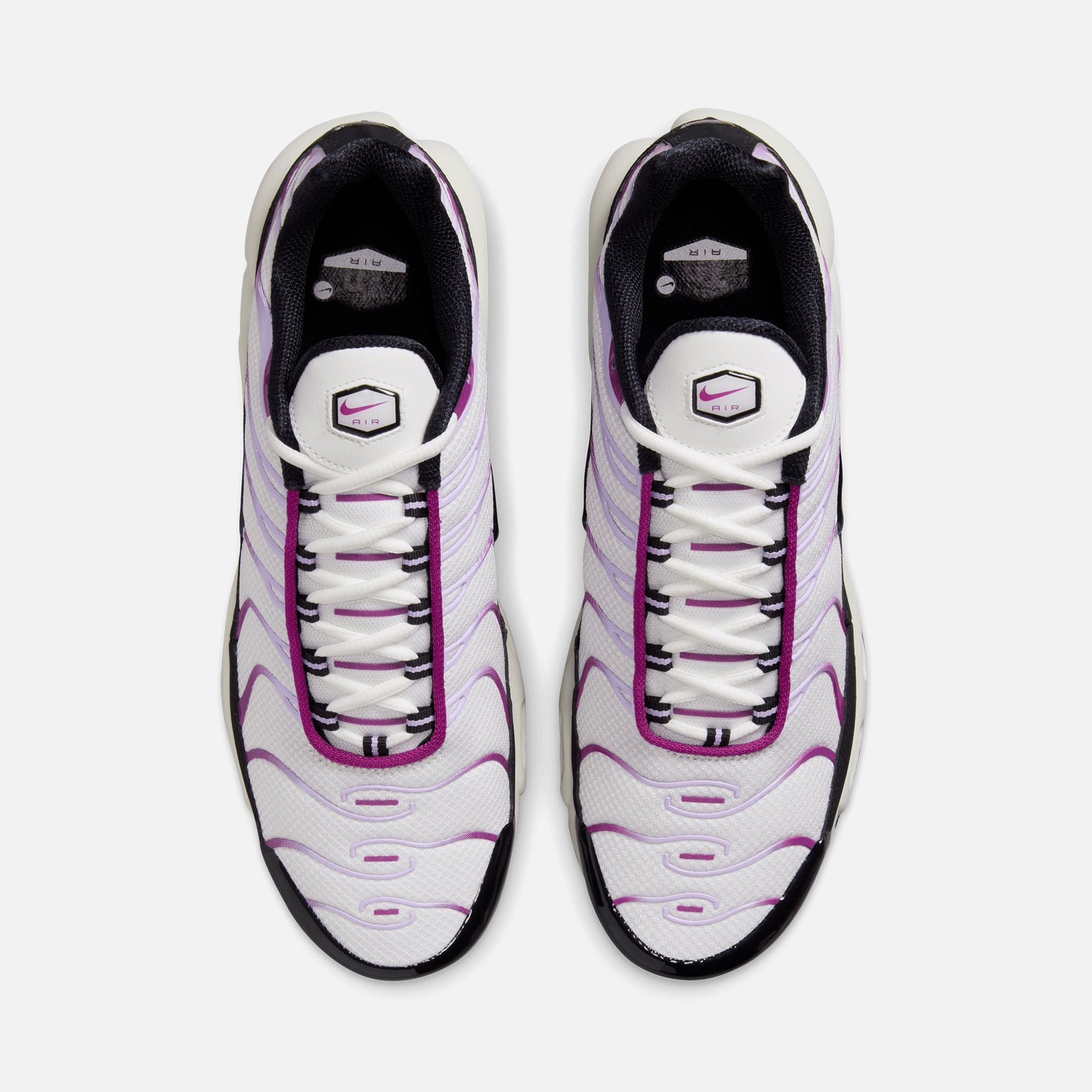 black and purple nike air max plus