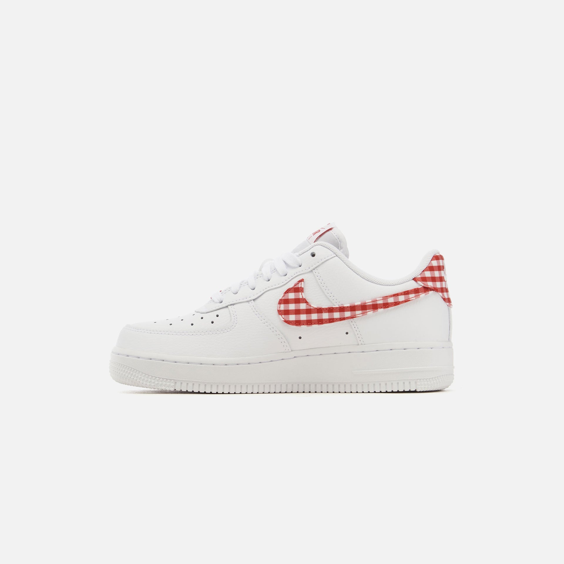 Nike Air Force 1 '07 Femme - Blanc Tendance / Rouge Mystique