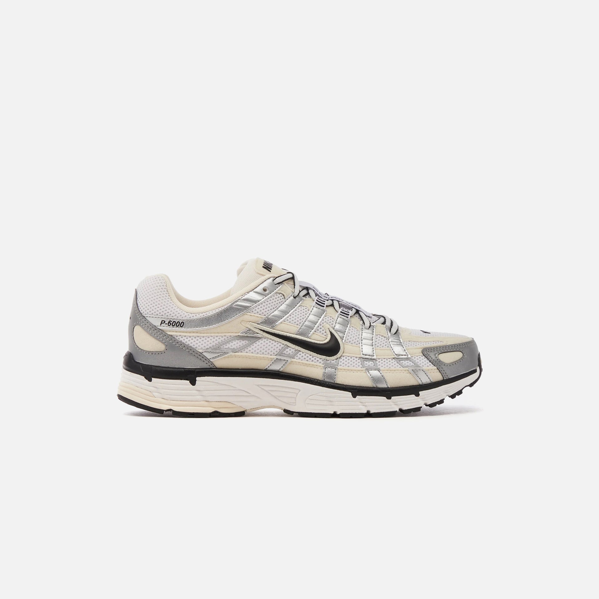 Nike WMNS Nike P-6000 - Coconut Milk / Black / Summit White