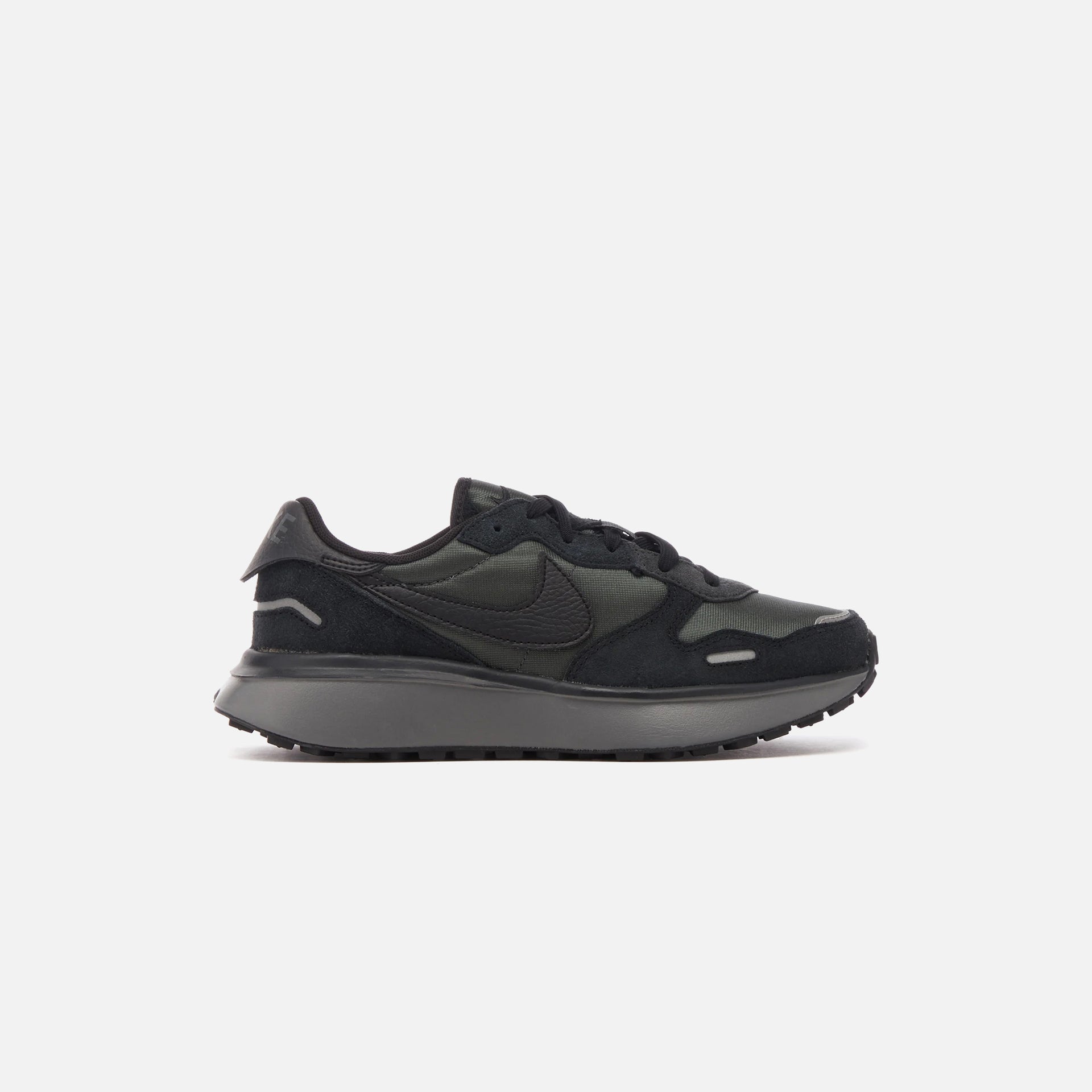 Nike WMNS Phoenix Waffle - Anthracite / Black / Metallic Silver