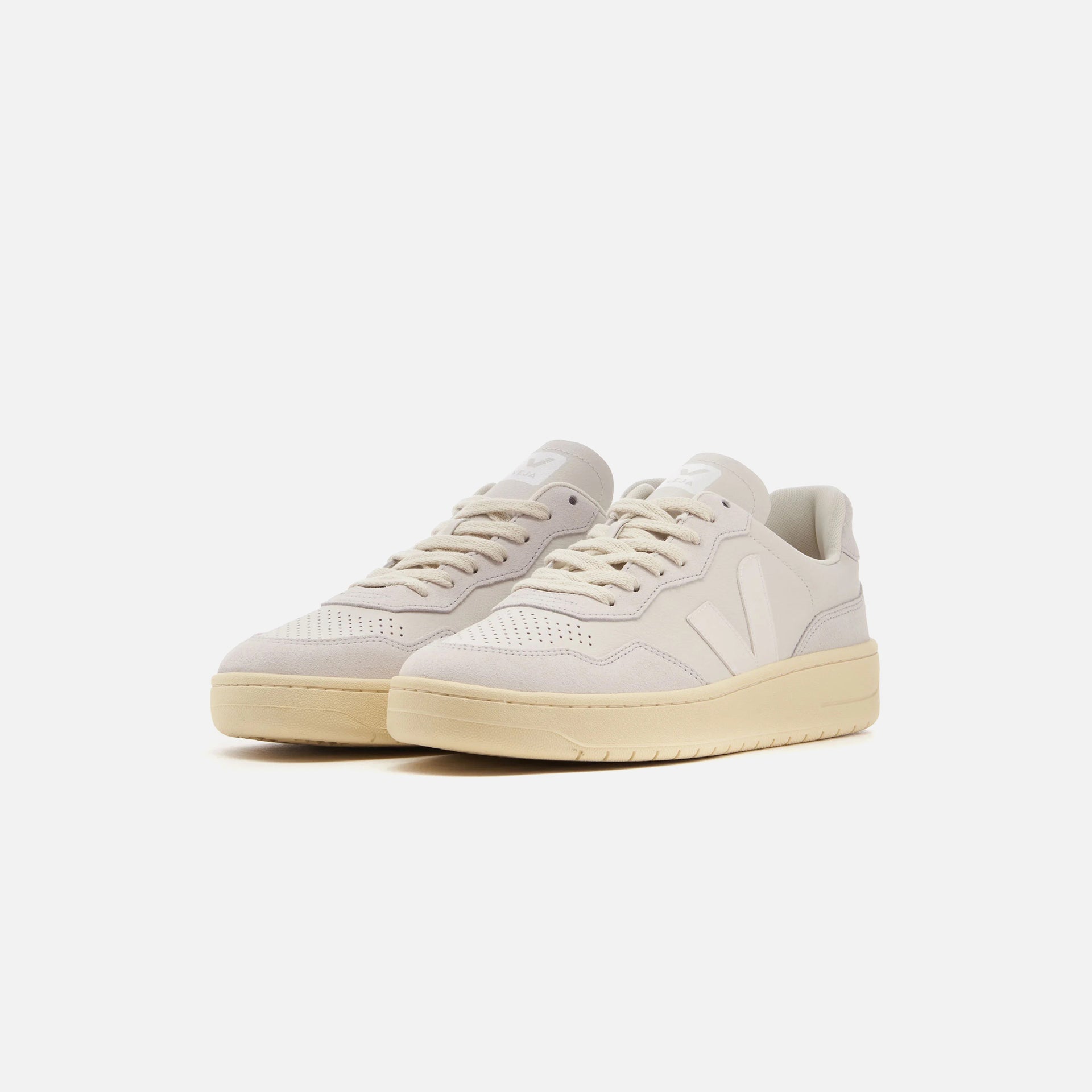 Veja V-90 - Blanc gravier