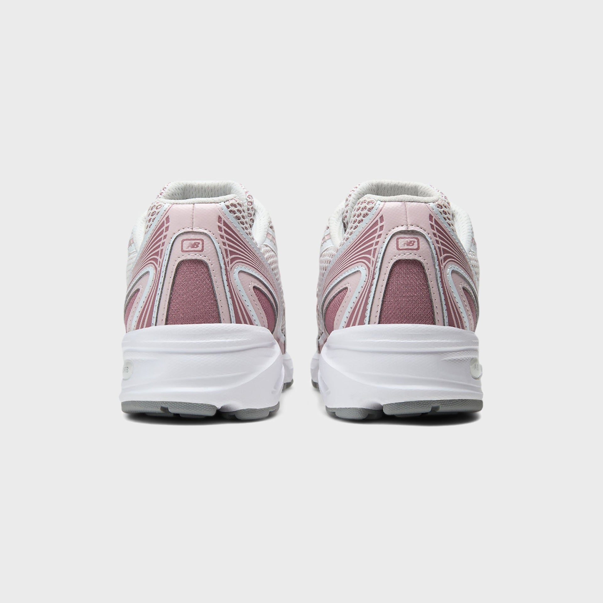 New Balance 740 - Rosewood / White