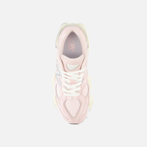 New Balance 9060 - Crystal Pink