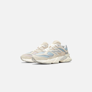 New Balance 9060 - Sea Salt / Blue