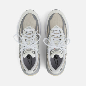 New Balance Made in USA 990v6 - Reflection / Marblehead