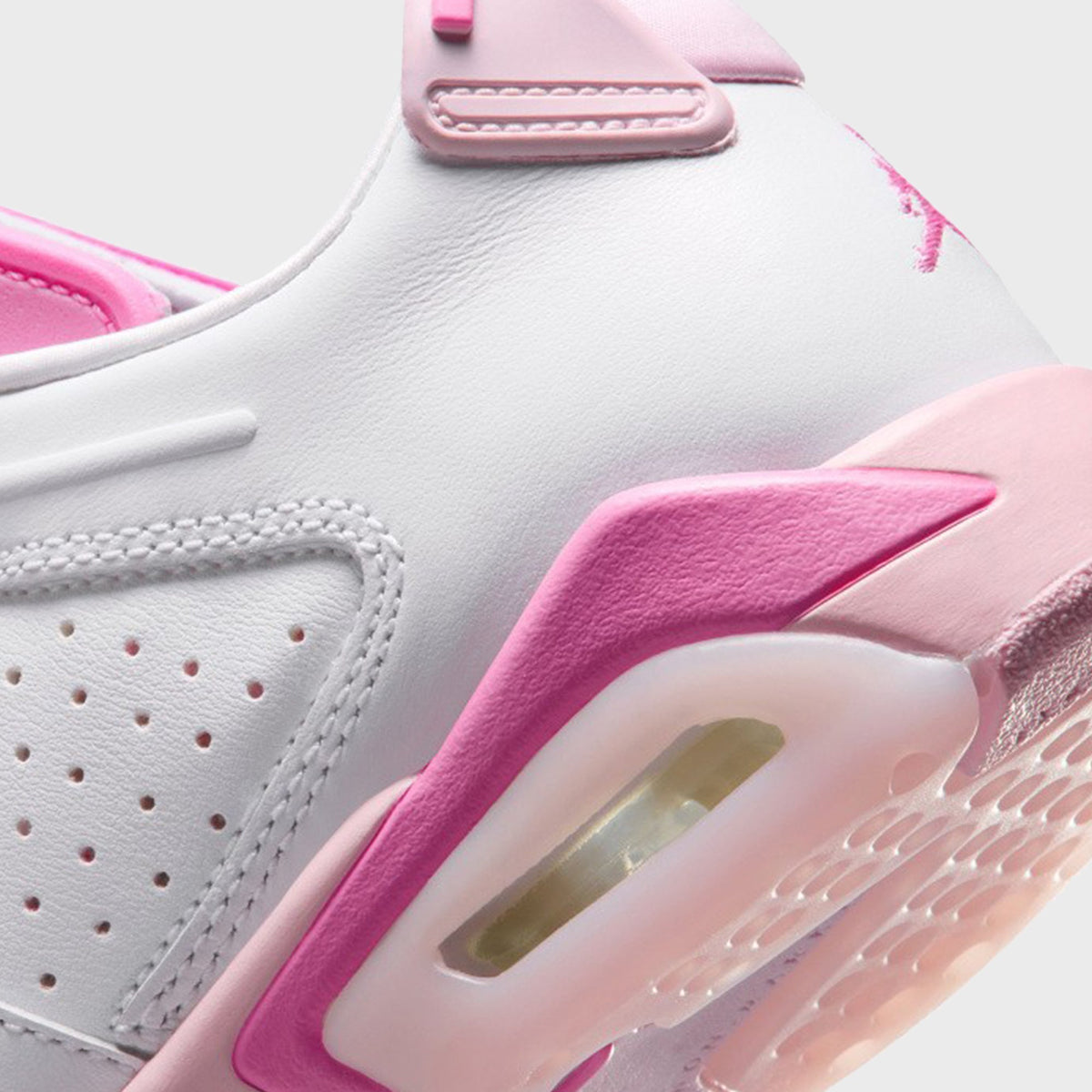 Jordan GS Air Jordan 6 Retro Low - White / Pink Foam / Playful Pink