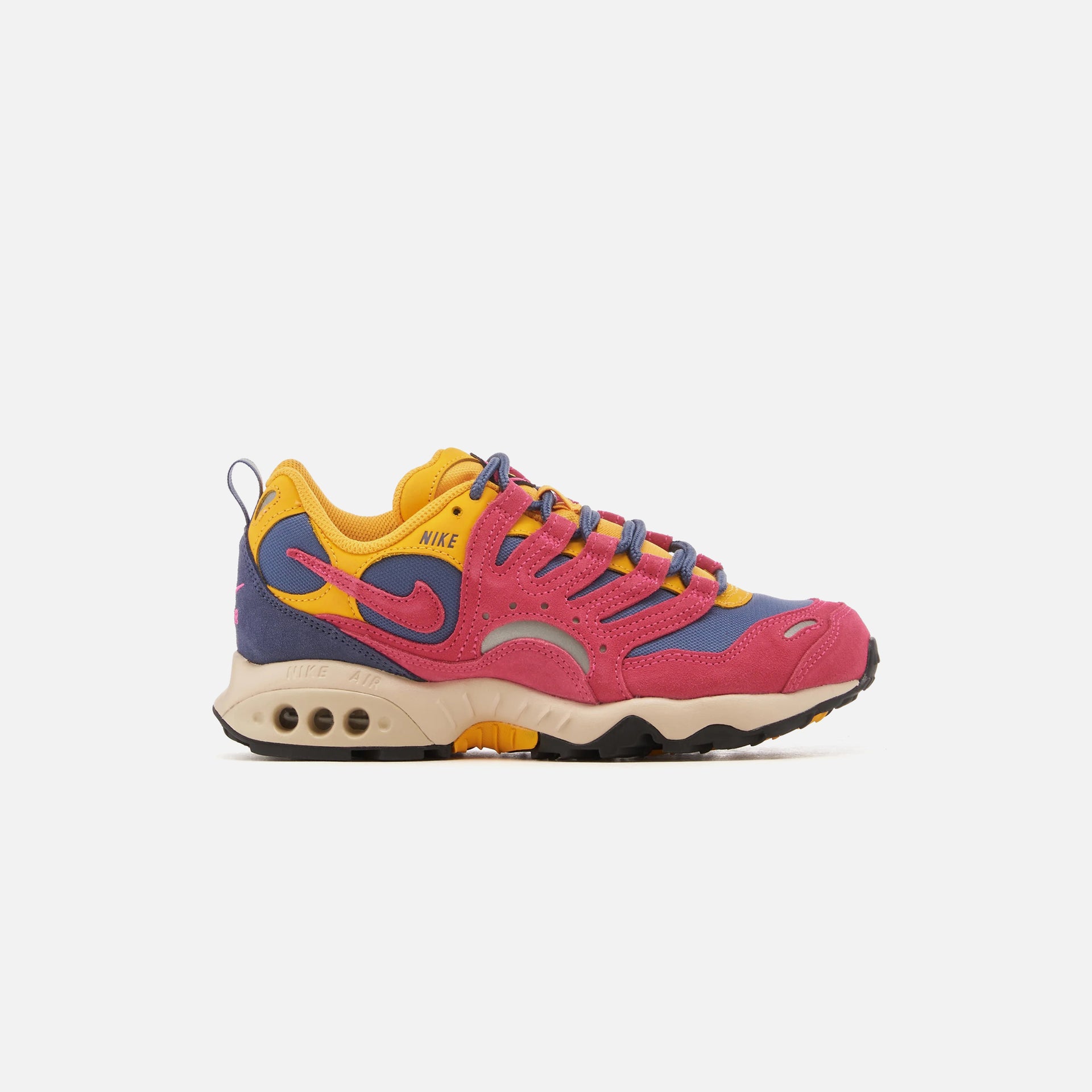 Nike Air Terra Humara SP - Alchemy Pink / Alchemy Pink / Sand