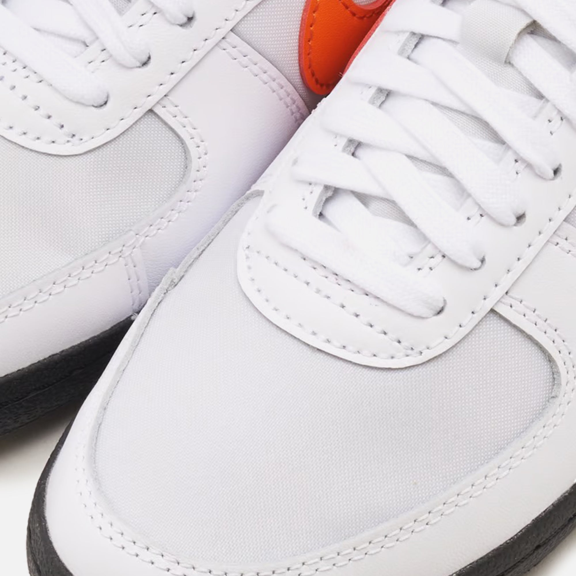 人気 ☆NIKE☆ FIELD GENERAL 82 WHITE AND ORANGE BLAZE NIKE FIELD GENERAL 82 SP WHITE/ORANGE BLAZE-BLACK （ナイキ