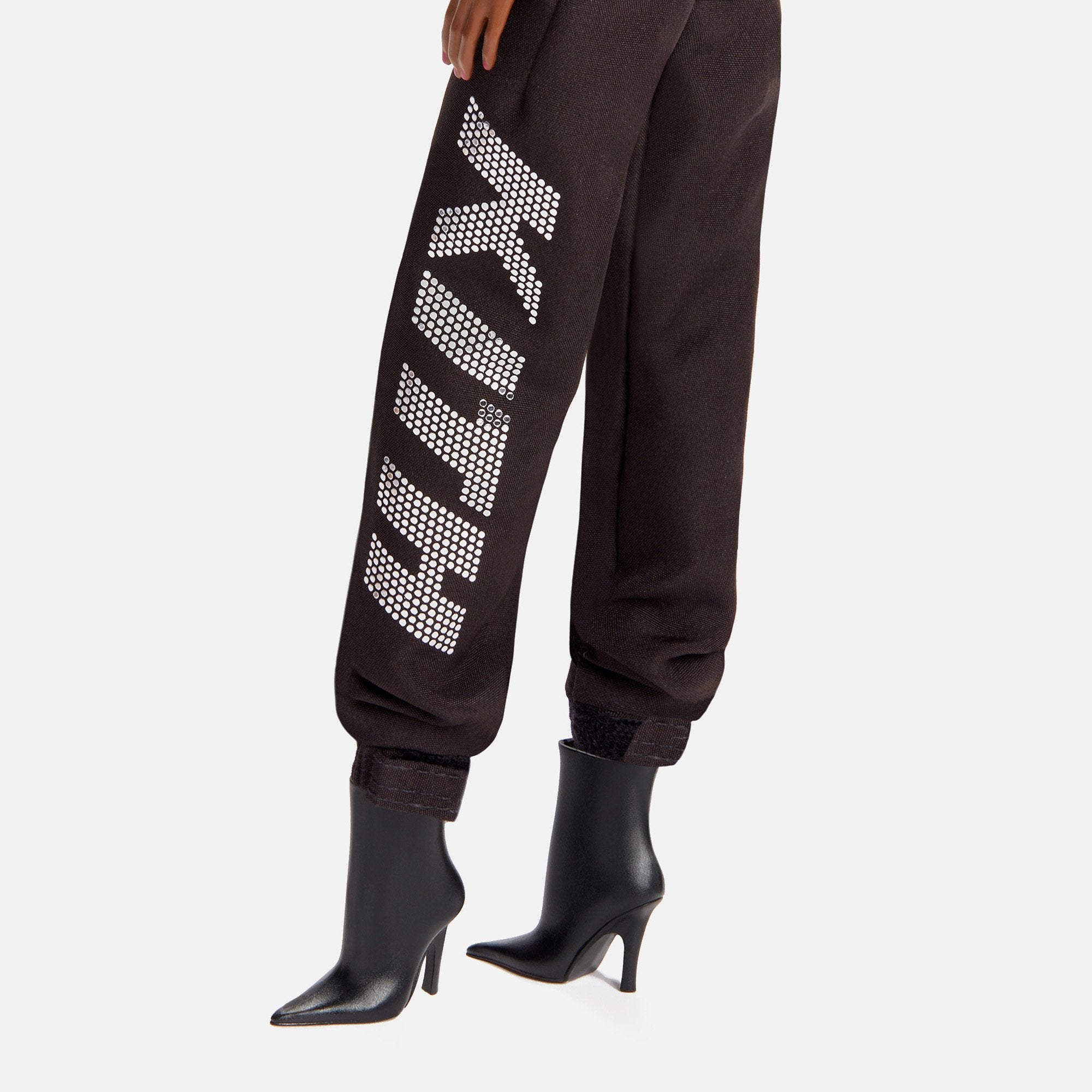 ★入手困難★Kith Women for Barbie Doll Kith Barbie Doll: Where to Buy