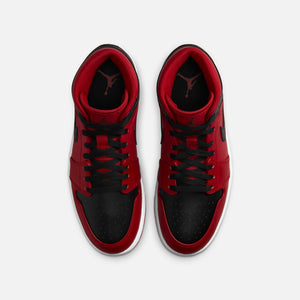 Nike Air Jordan 1 Mid SE - Gym Red / Black / White