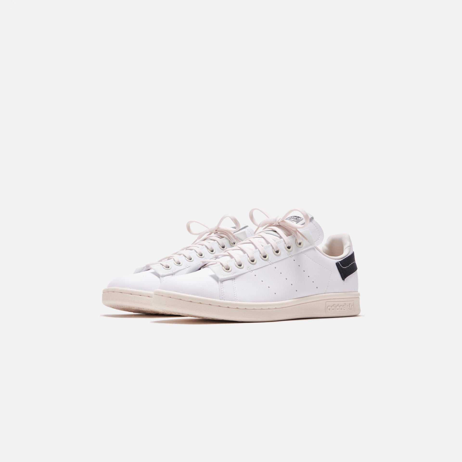 adidas x Parley Stan Smith - White Tint / Off White