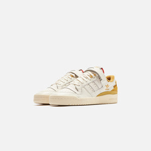 adidas Forum 84 Low - Cream White / Victory Gold / Red