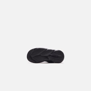 adidas Ozelia El C - Core Black