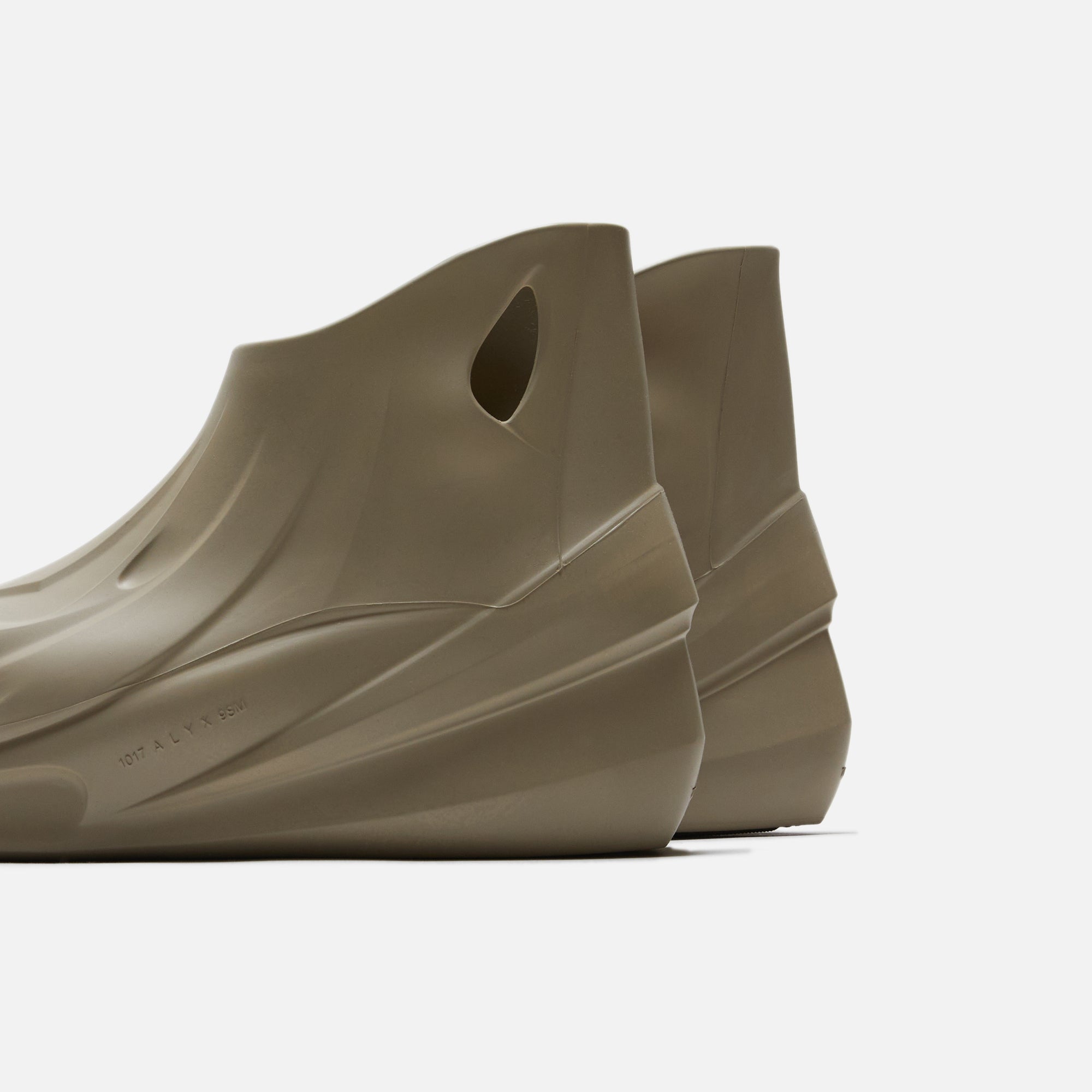 靴 1017ALYX9SM MONOBOOT 41 1017 Alyx 9SM Mono Boot - Sabbia – Kith Europe
