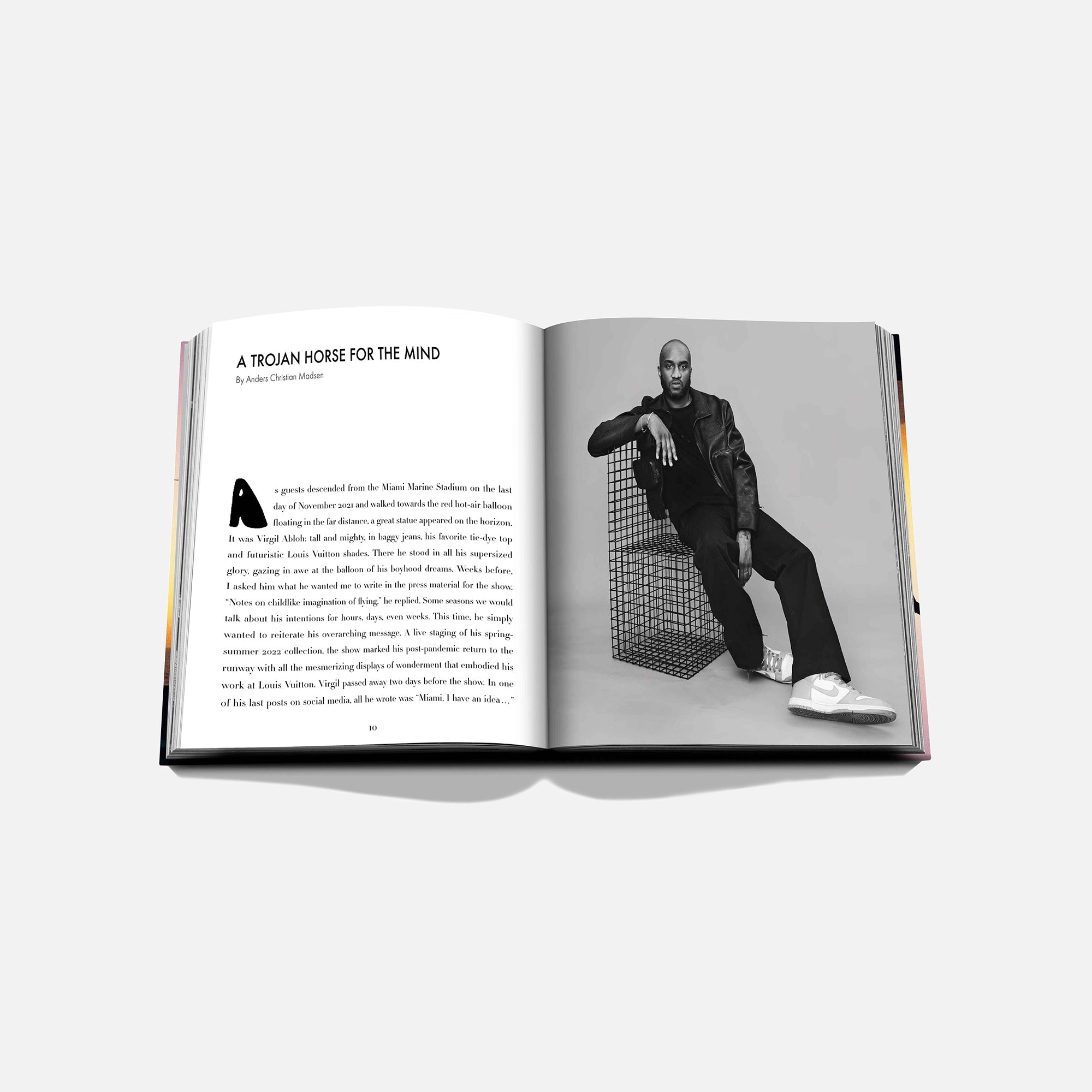 LOUIS VUITTON VIRGIL ABLOH アートブック Louis Vuitton Launches Book About Virgil Abloh Featuring His