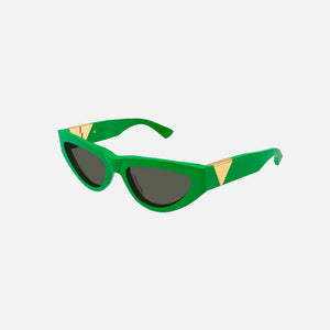 Bottega Veneta Rounded Acetate Cat Eye Sunglasses - Green w/ Gold Detail