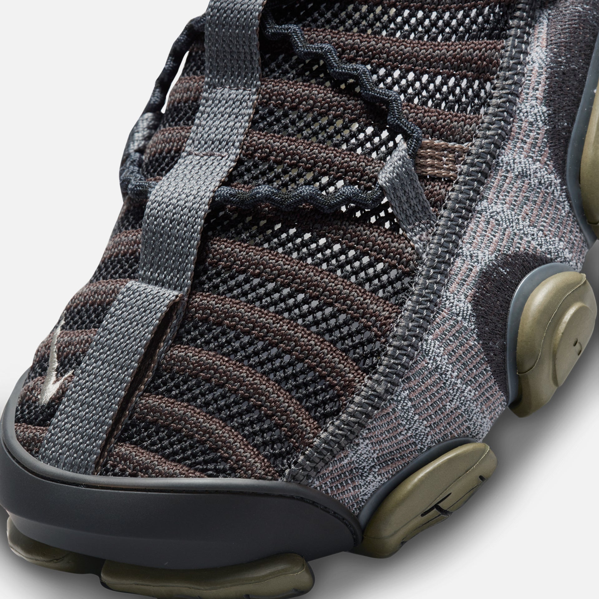 Nike ISPA Link - Black / Enigma Stone / Medium Olive