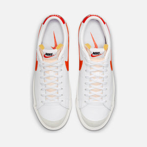 Nike Blazer Low '77 - Vintage White / Team Orange  / White / Sail