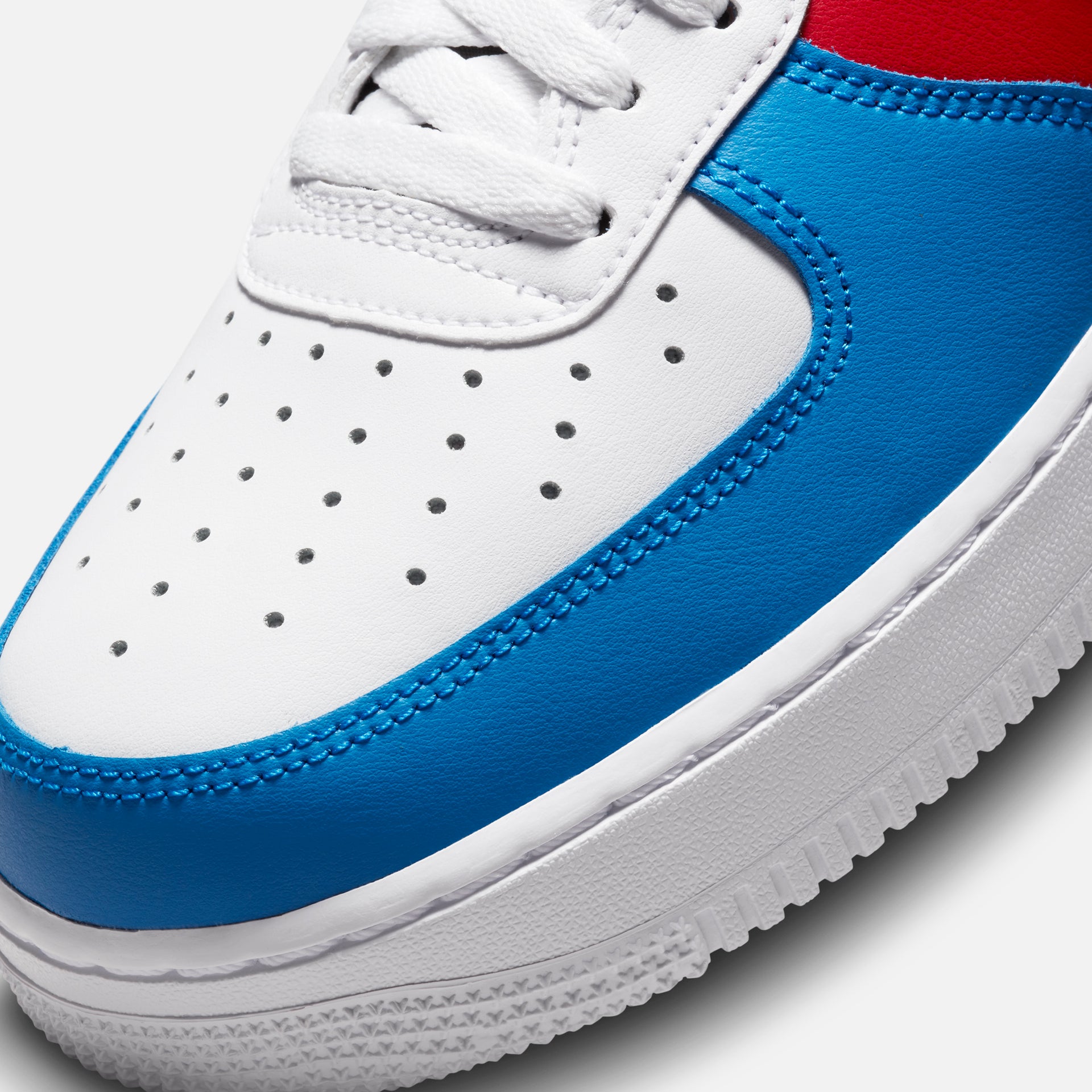 Nike x UNO Air Force 1 '07  - White / Yellow Zest / University Red