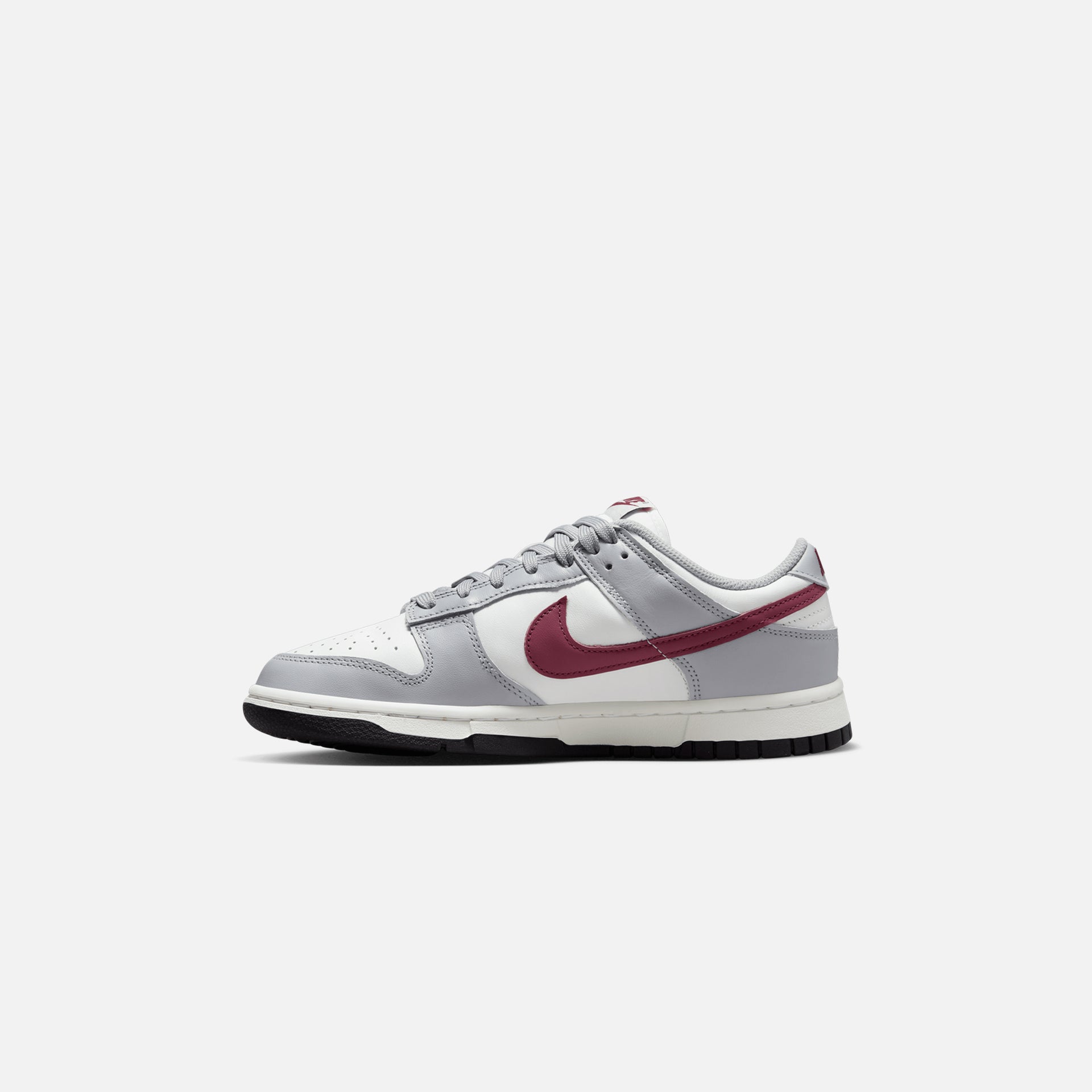 Nike WMNS Dunk Low - Summit White / Rosewood / Wolf Grey / Black