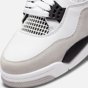 Nike Air Jordan 4 Retro - White / Black / Neutral Grey