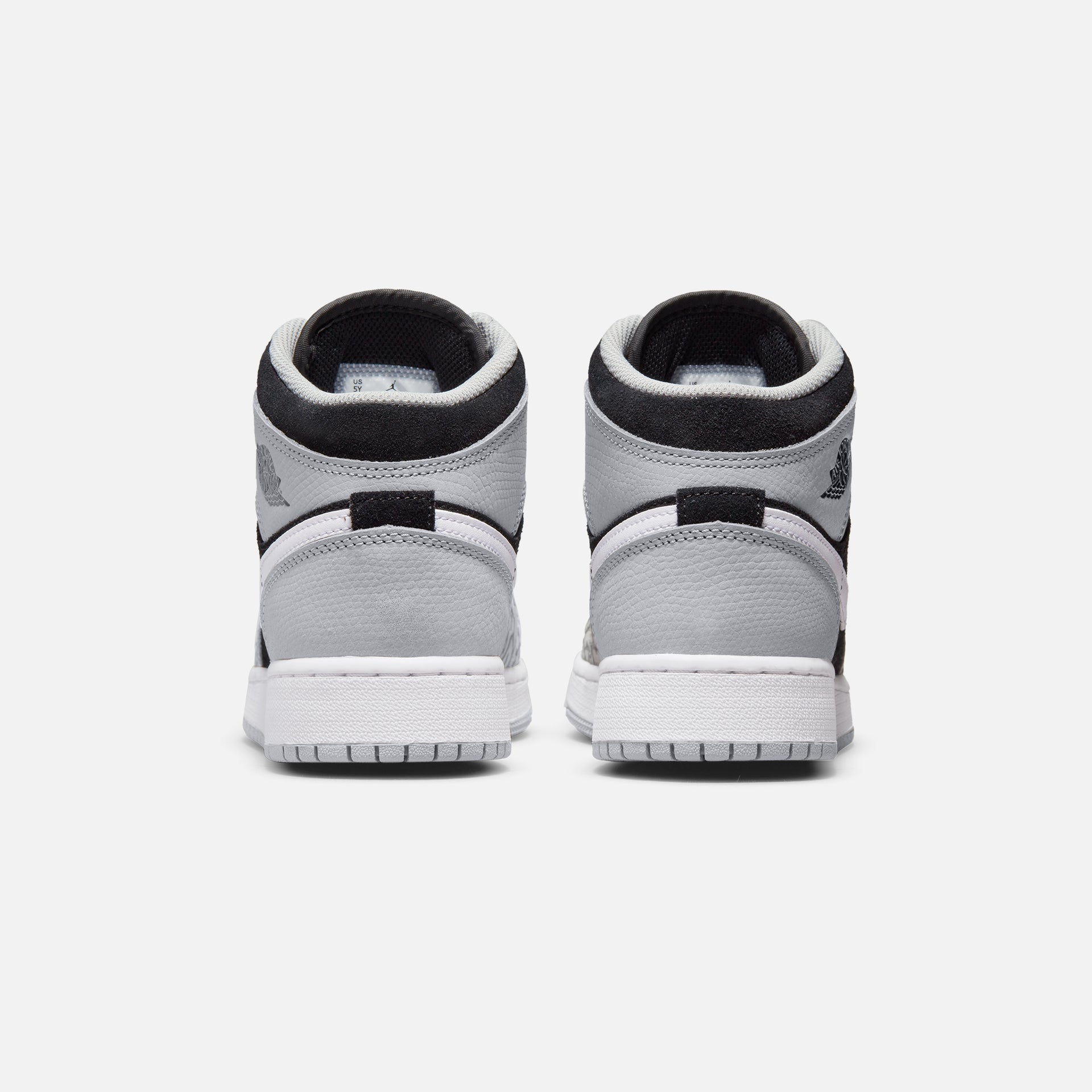 Jordan GS Air Jordan 1 Mid SE - Noir / Blanc / Gris fumé clair / Rouge université
