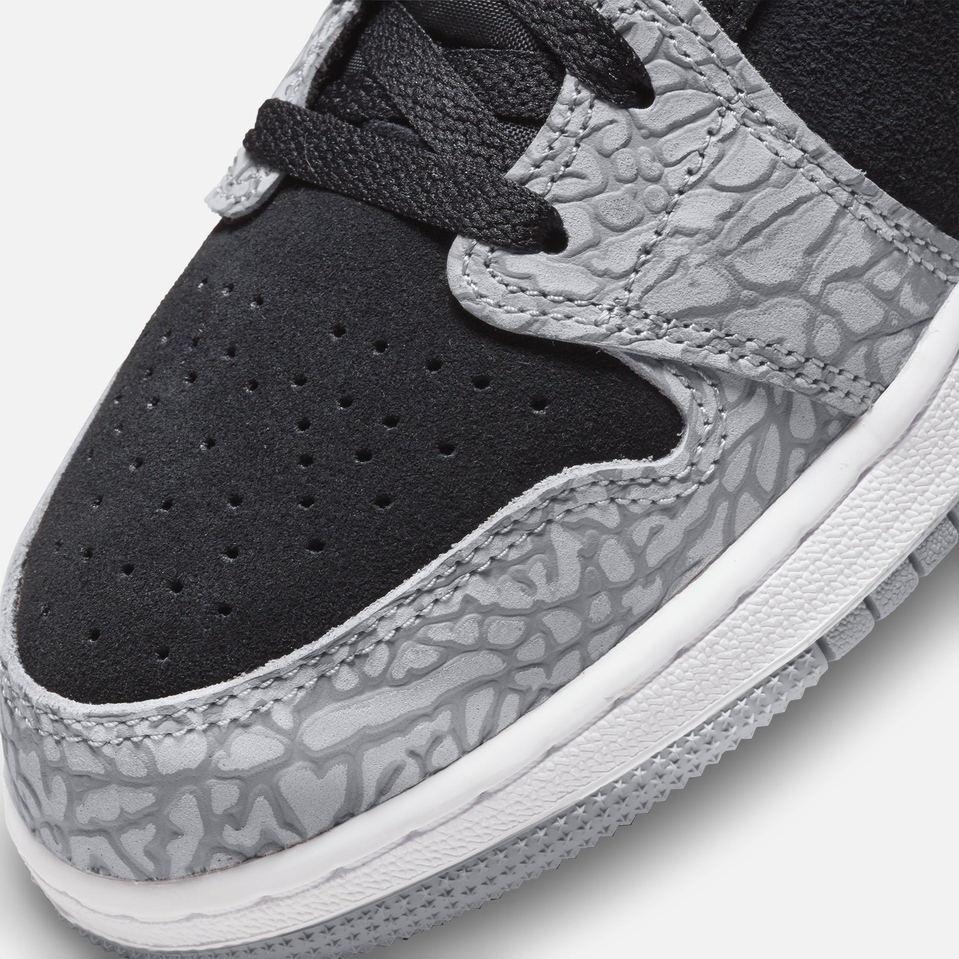 Jordan GS Air Jordan 1 Mid SE - Noir / Blanc / Gris fumé clair / Rouge université