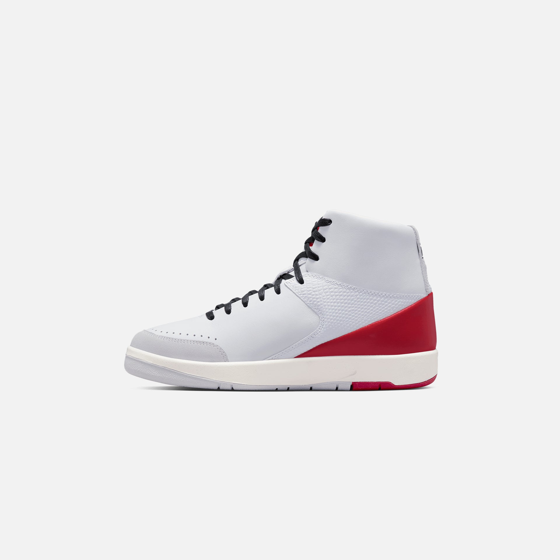 Jordan WMNS Air Jordan 2 Retro SE - White / Gym Red / Sail / Black