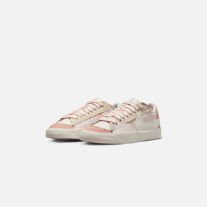 Nike WMNS Blazer Low `77 Jumbo - Light Soft Pink / Sail / Arctic