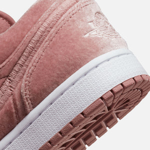 Nike WMNS Air Jordan 1 Low SE - Rust Pink / White