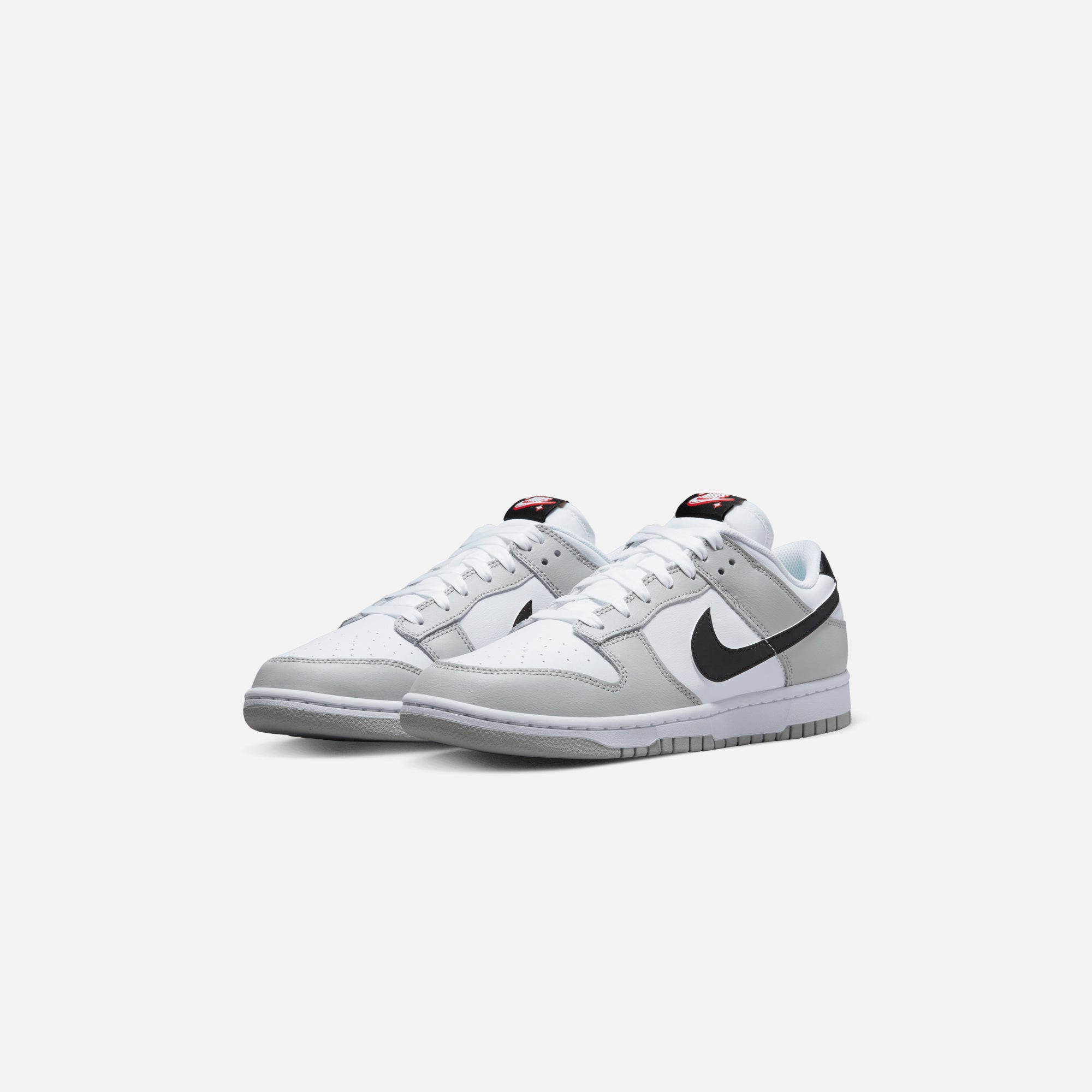 Nike Dunk Low Retro SE - Grey Fog / Light Crimson / Blue
