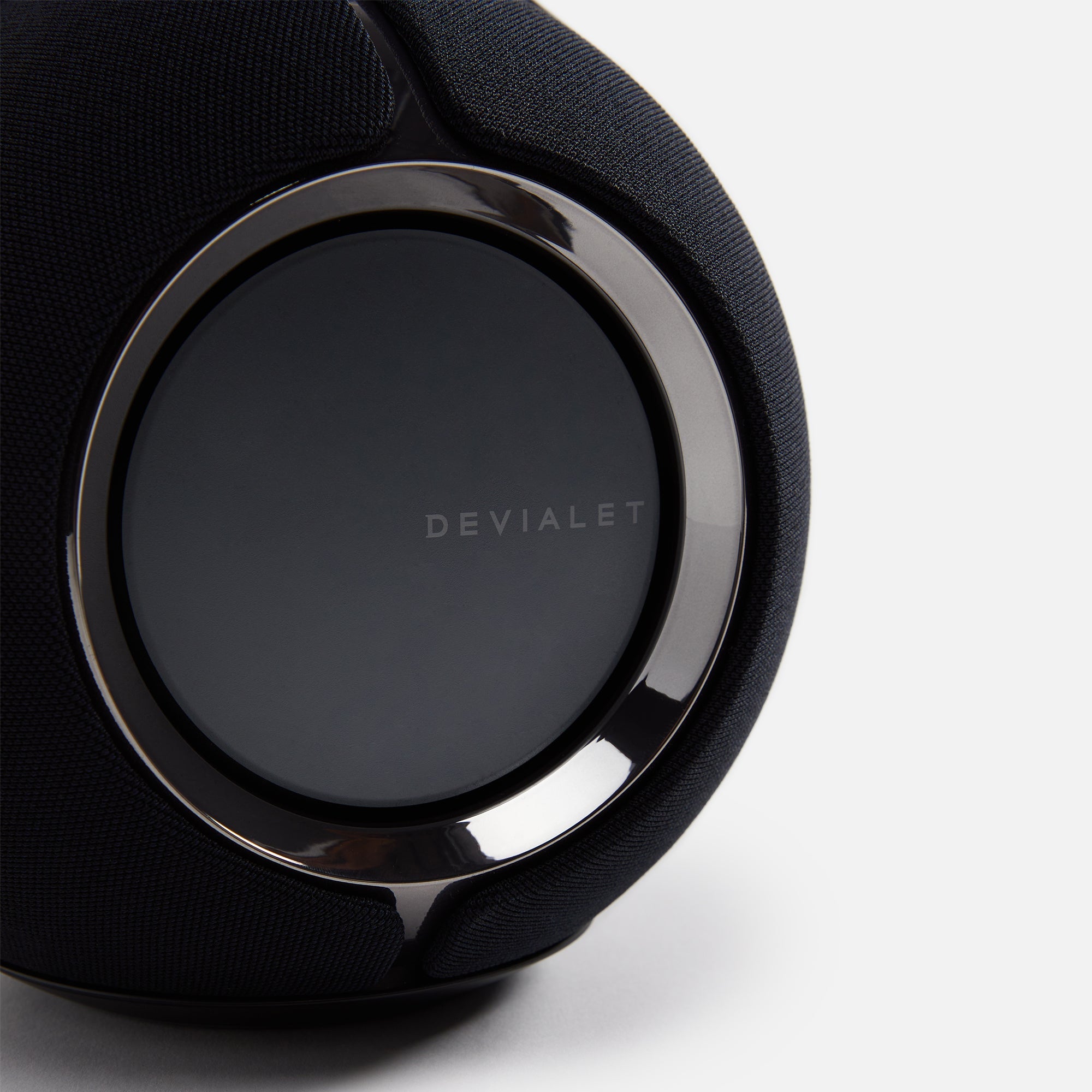 Devialet Mania - Deep Black – Kith Europe