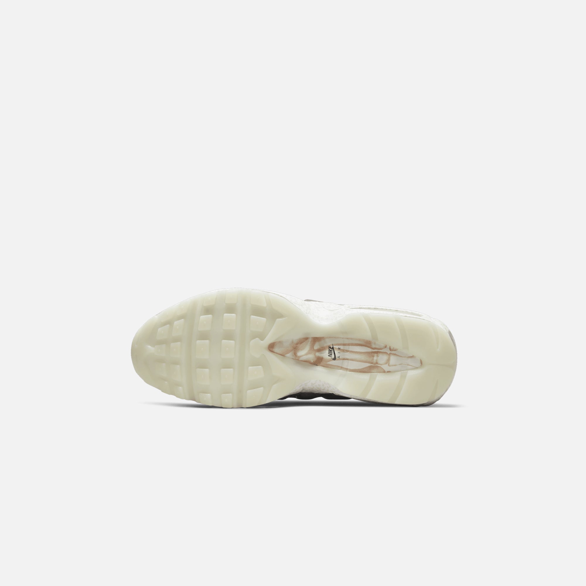 Nike Air Max 95 QS - Summit White / Light Bone / Cool Grey Nike Air Max 95 QS - Summit White / Light Bone / Cool Grey