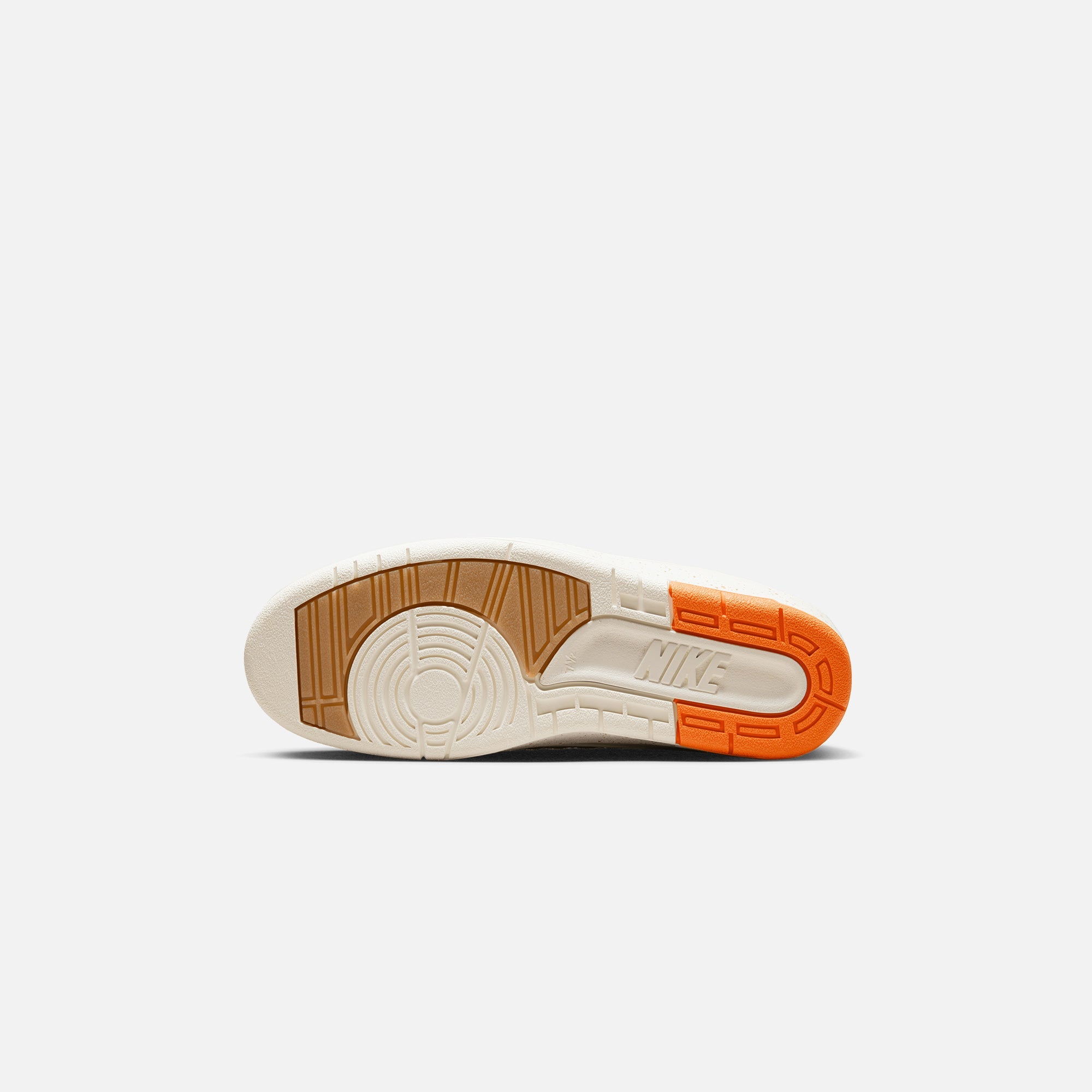 ★NIKE x Titan★コラボ★WMNS AIR JORDAN 2 RETRO LOW★追跡可 Air Jordan 2 Low 'TITAN' (DV6206-183) Release Date. Nike SNKRS