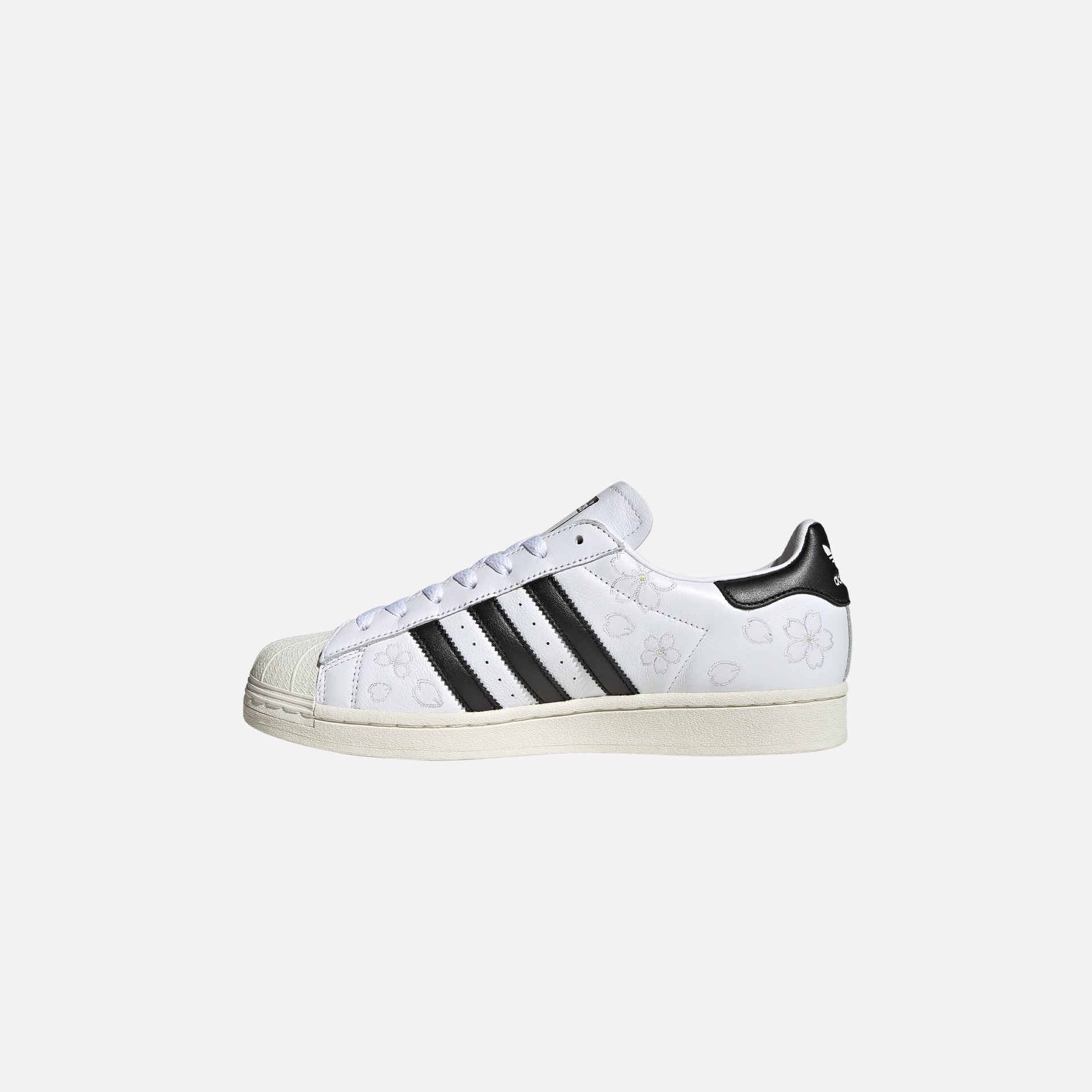adidas Superstar Hanami - Ftwr White / Core Black / Off White
