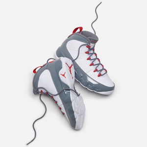 Nike Air Jordan 9 Retro - White / Fire Red / Cool Grey