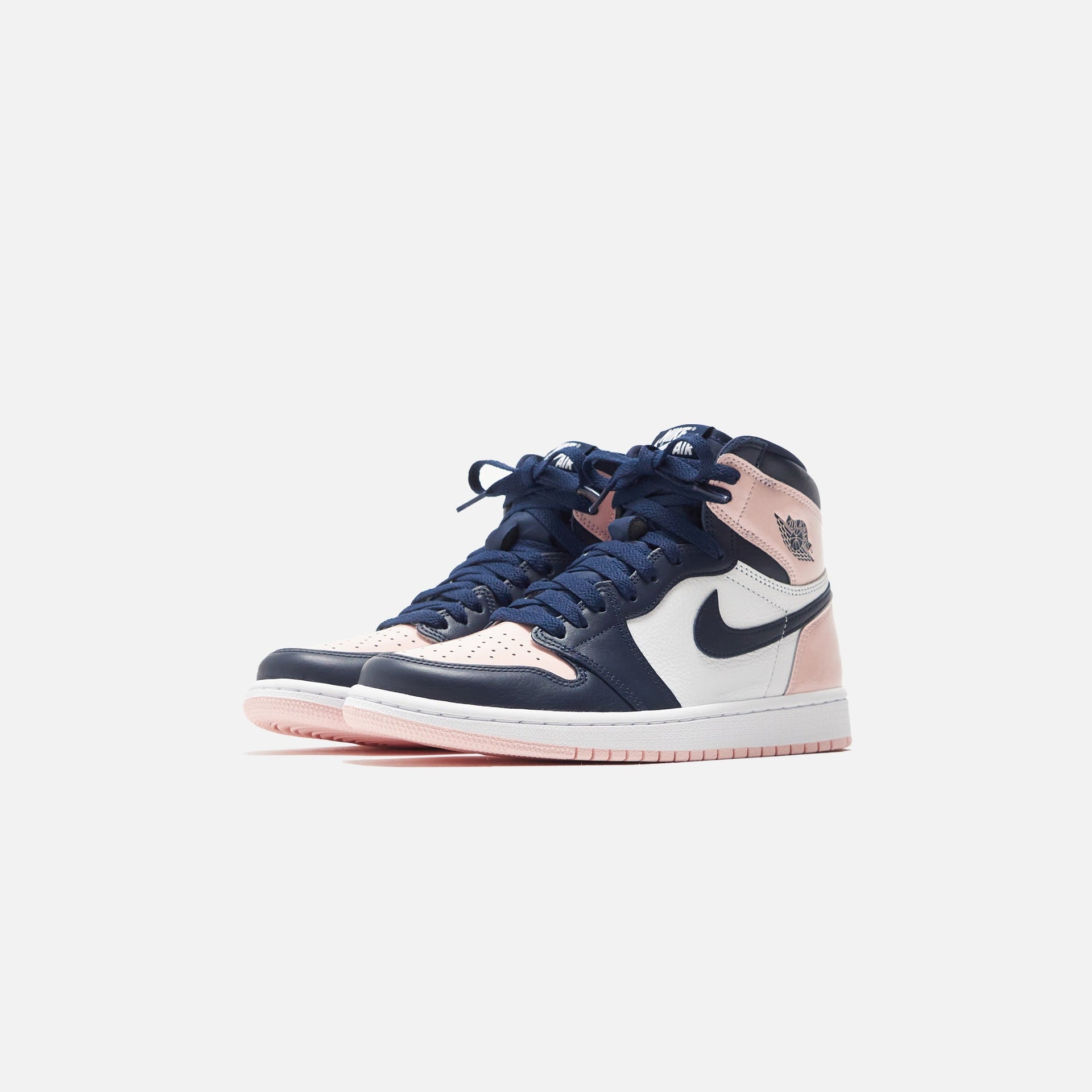 Jordan WMNS Air Jordan 1 High OG SE - Atmosphere / Obsidian White