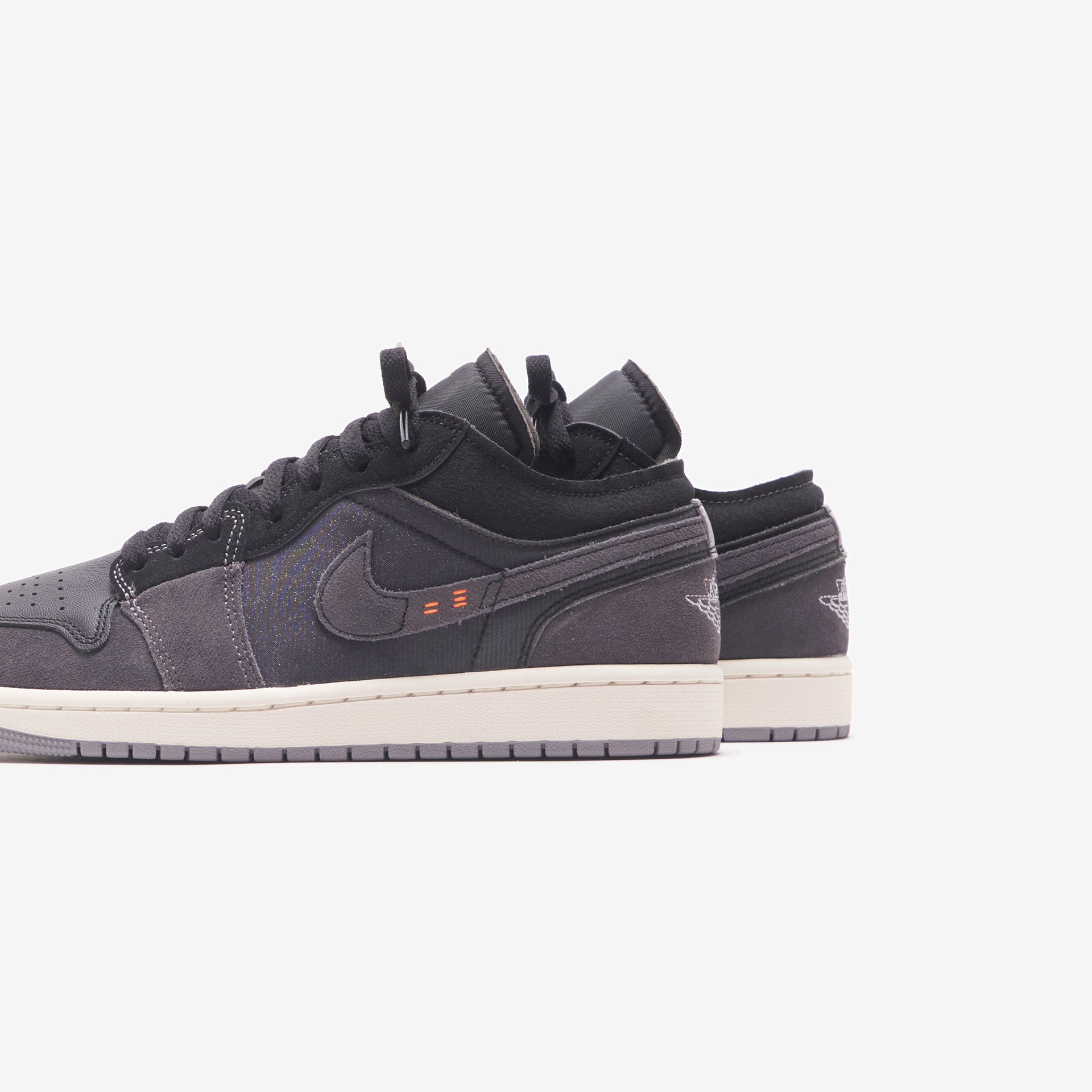 Jordan Air Jordan 1 Low SE Craft - Black / Cement Grey