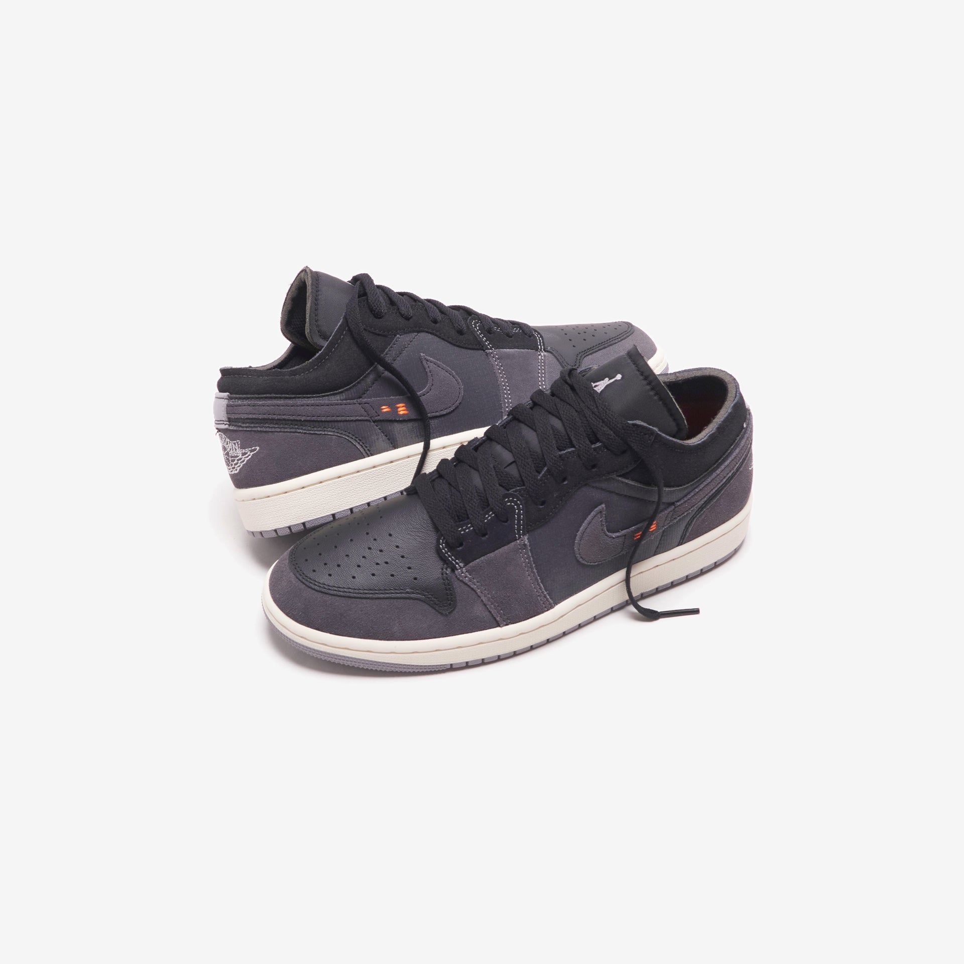 Jordan Air Jordan 1 Low SE Craft - Black / Cement Grey