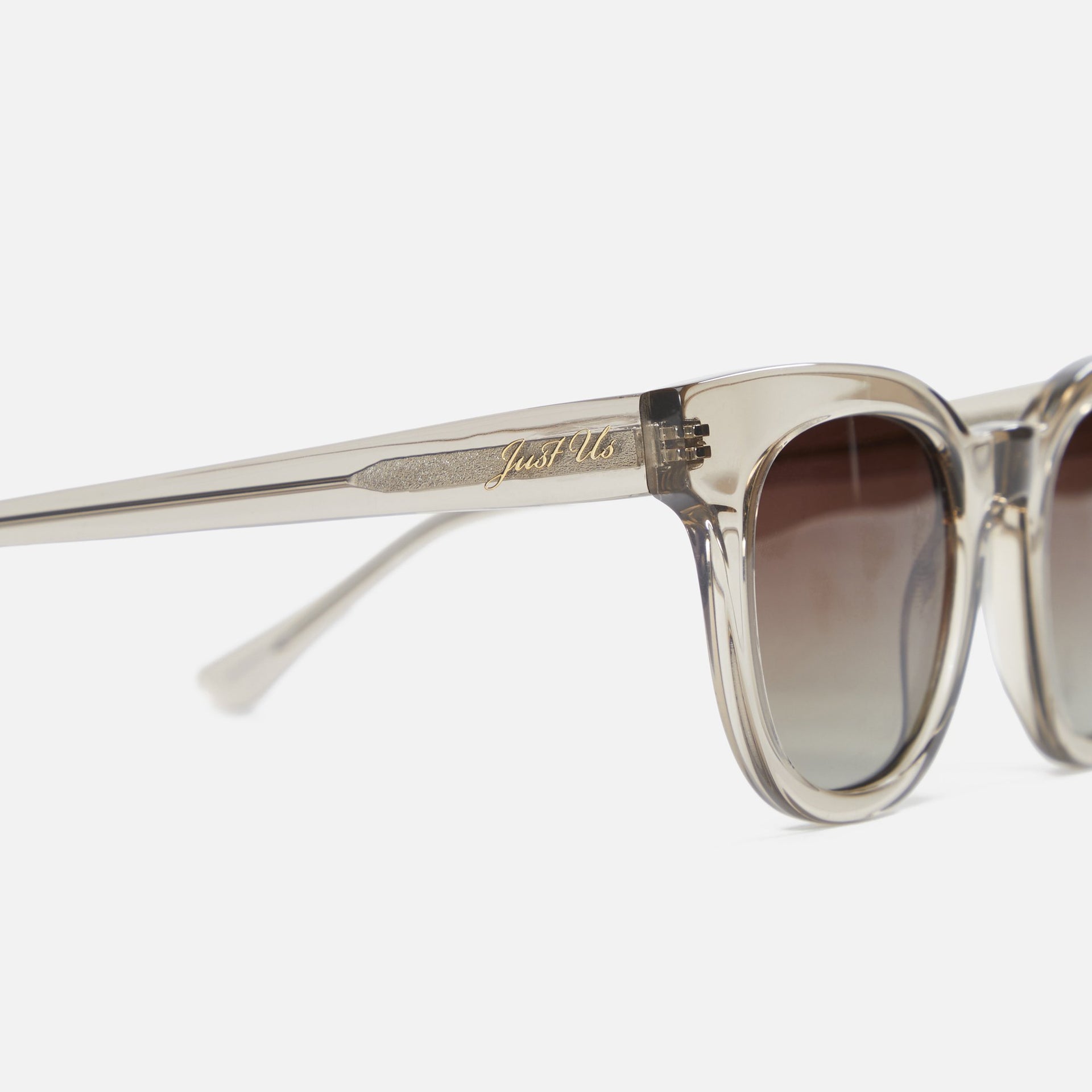 Kith Women Ari Sunglasses - Molecule