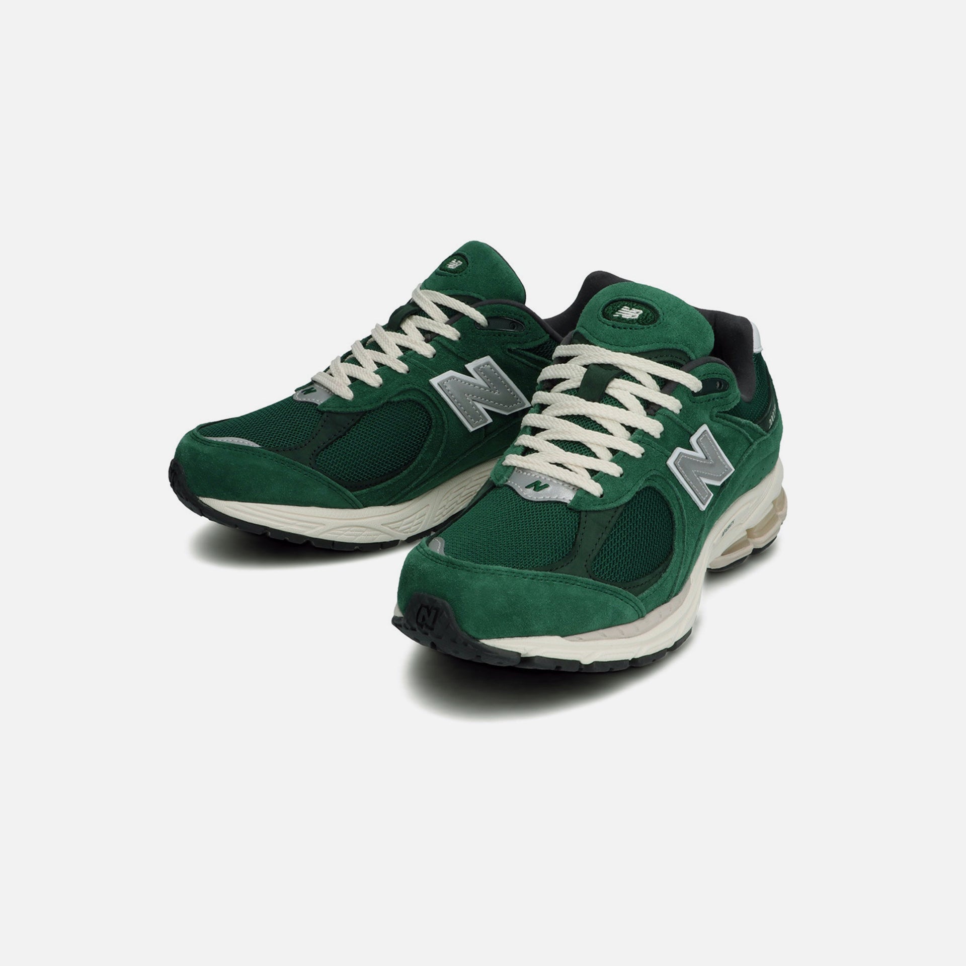 New Balance 2002R - Nightwatch Green / Sail