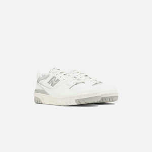 New Balance 550 - White / Grey