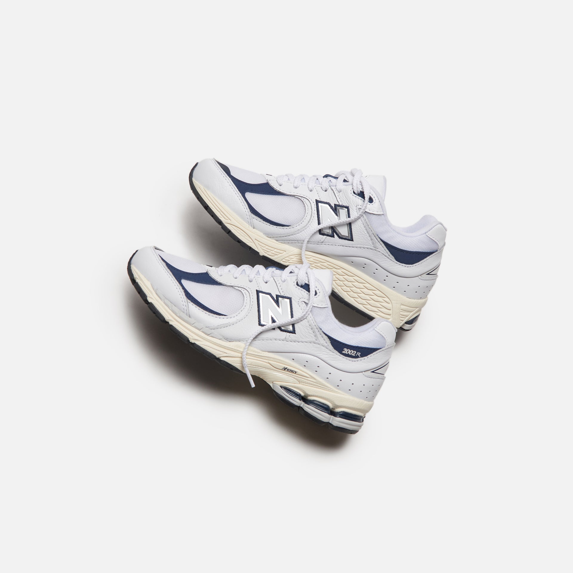 New Balance 2002R - White / Natural Indigo / Angora