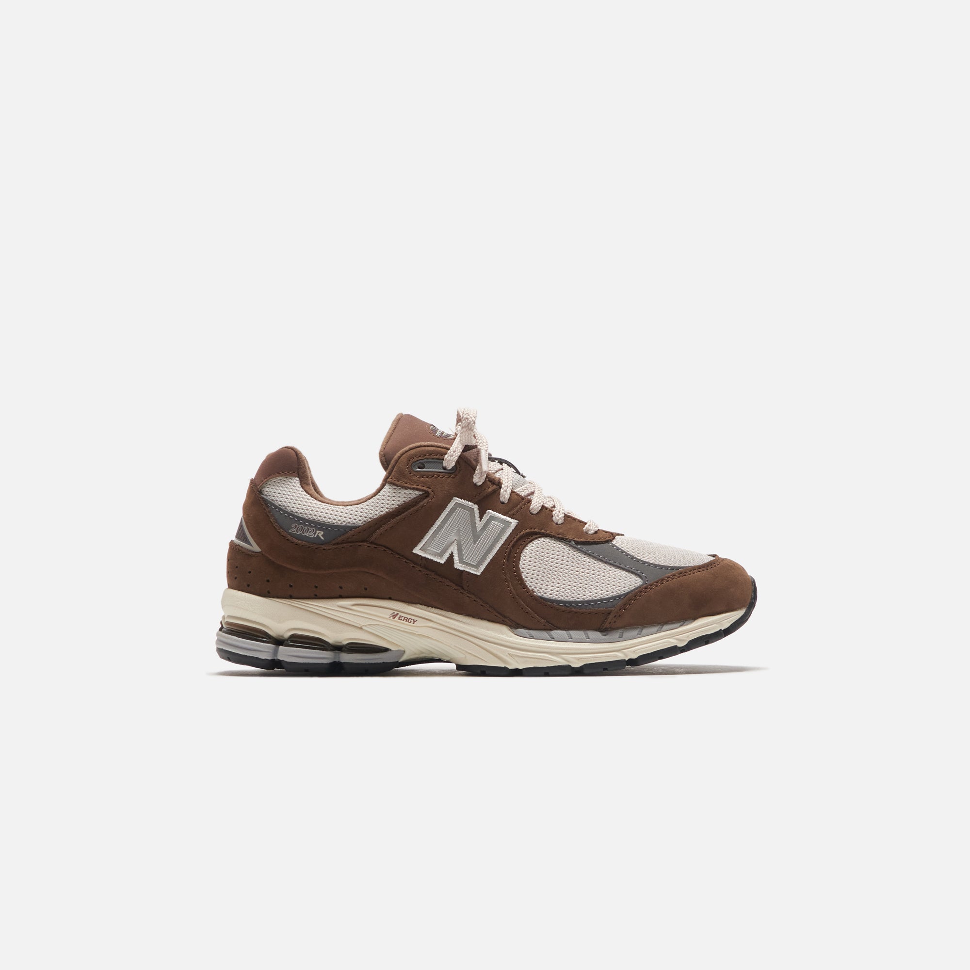 New Balance 2002R - Adrift / Moonbeam / Castlerock – Kith Europe