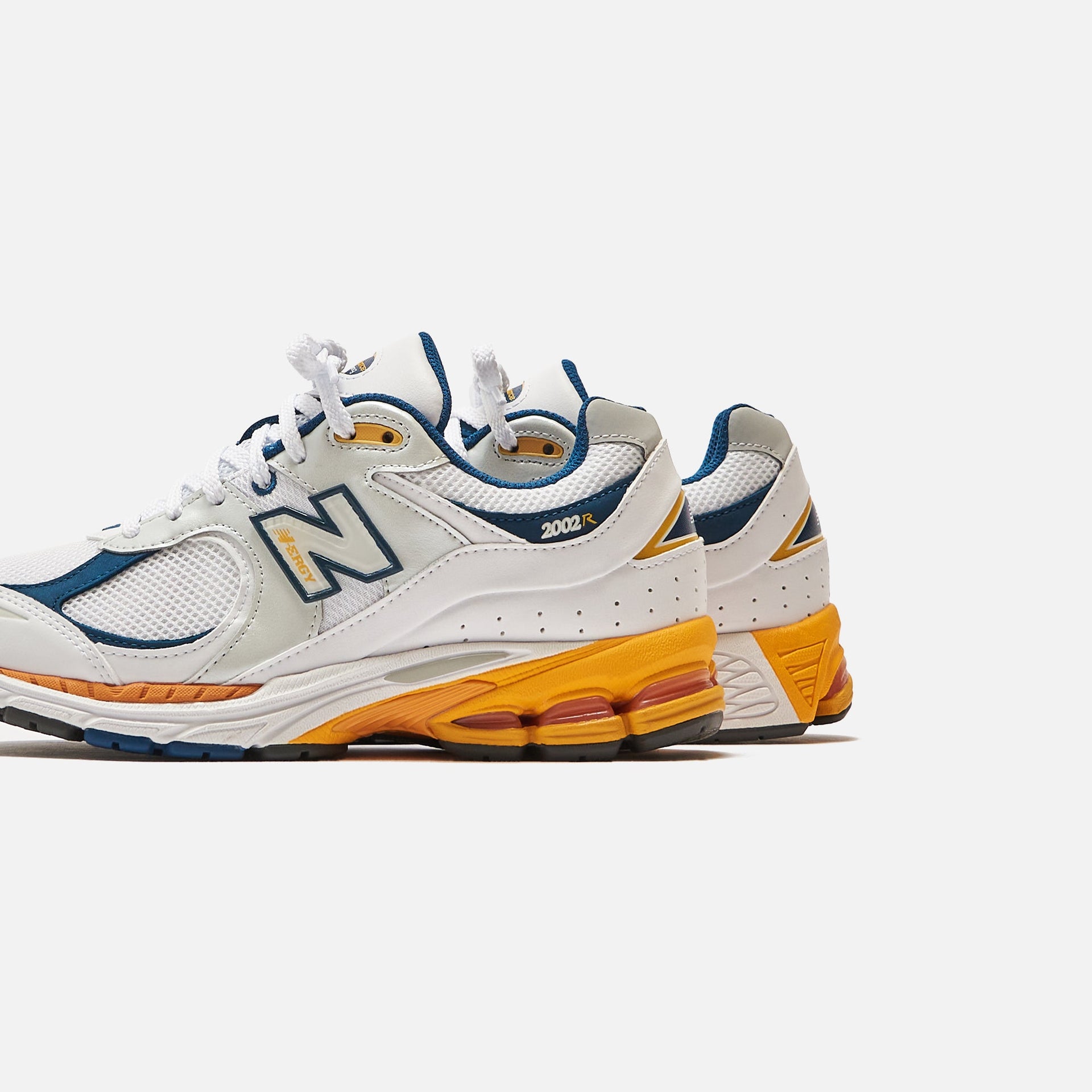 New Balance 2002R -  White / Lagoon