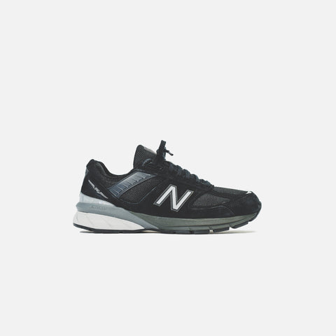 New Balance Made in US 990v5 - Black / Silver