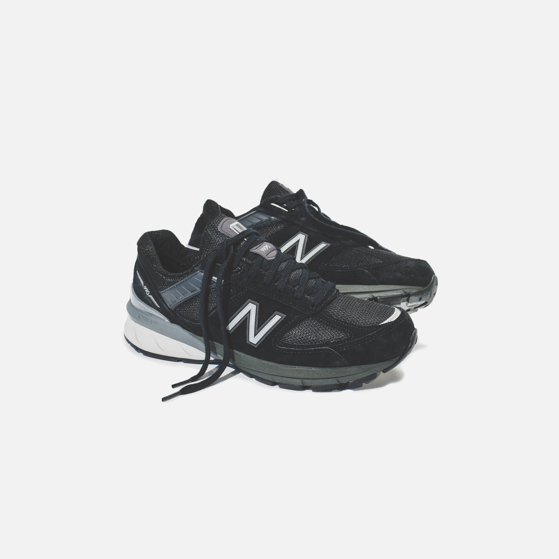 New Balance Made in US 990v5 - Black / Silver