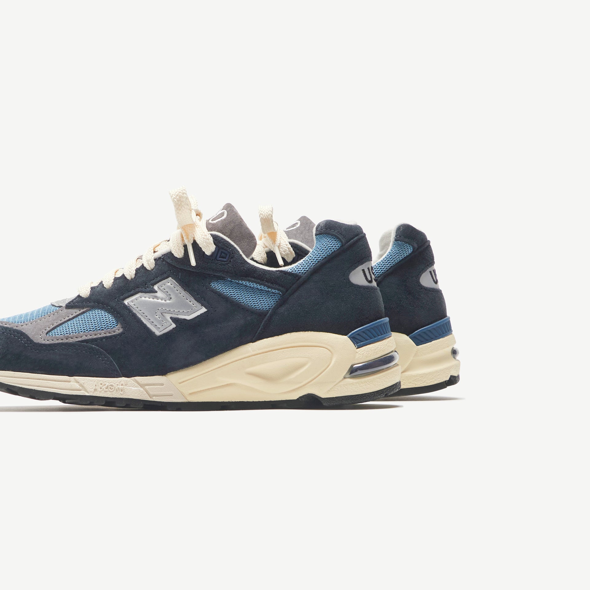 New Balance Made in USA 990Tb2 - Navy / Light Blue/ Grey