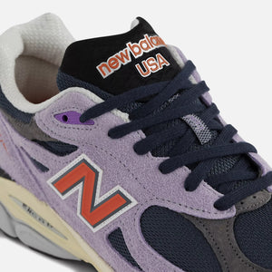 New Balance Made in USA 990 v3 - Lilac / Grey / Red