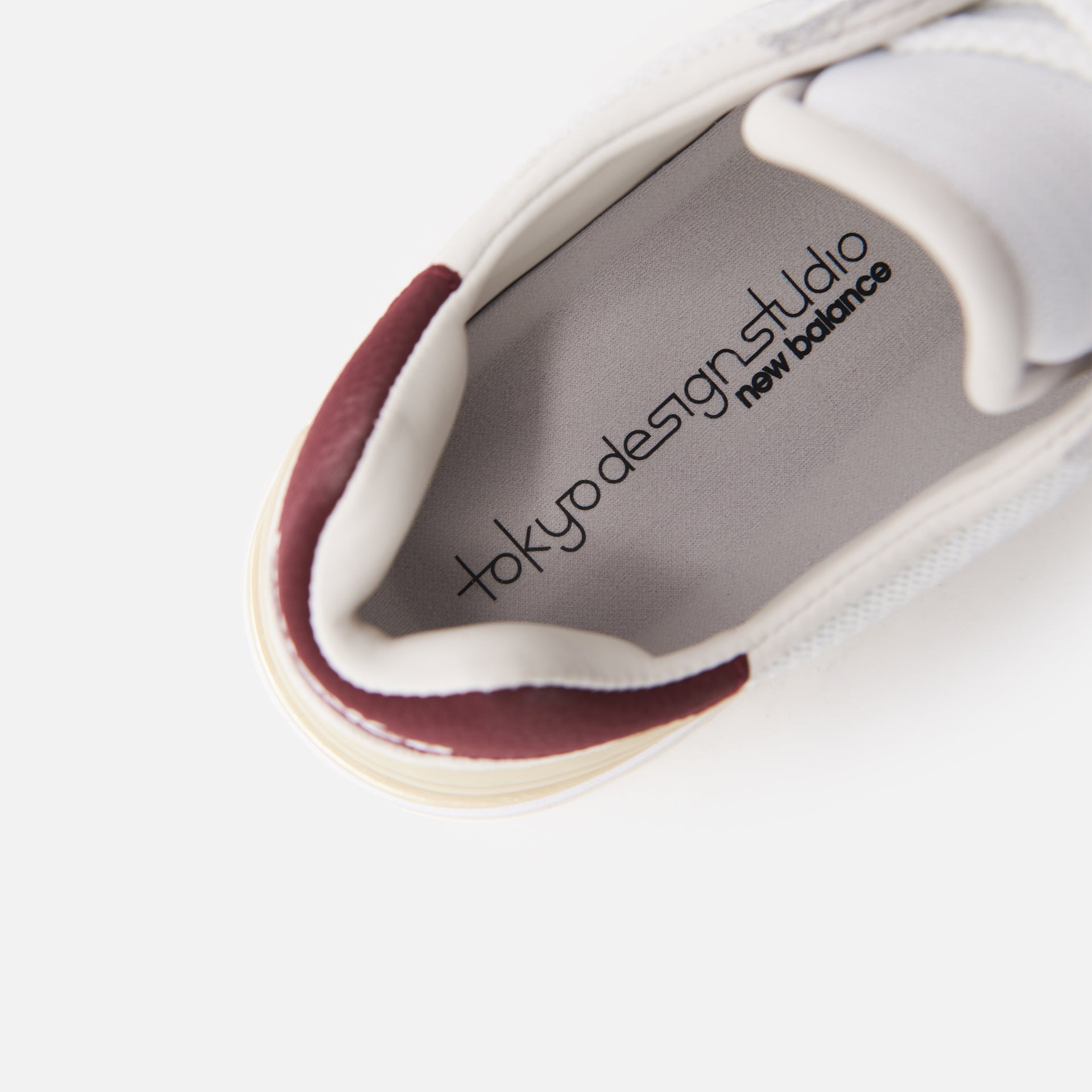 New Balance Tokyo Design Studio 574 Trackster - White